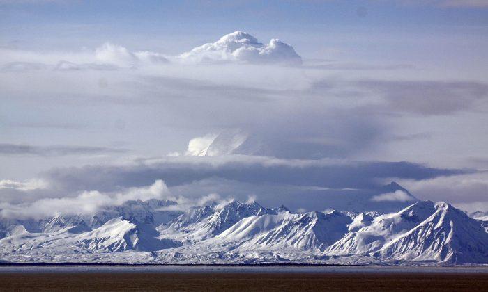 Volcano Eruptions in Alaska Could Cause Trans-Atlantic Chaos for Airlines