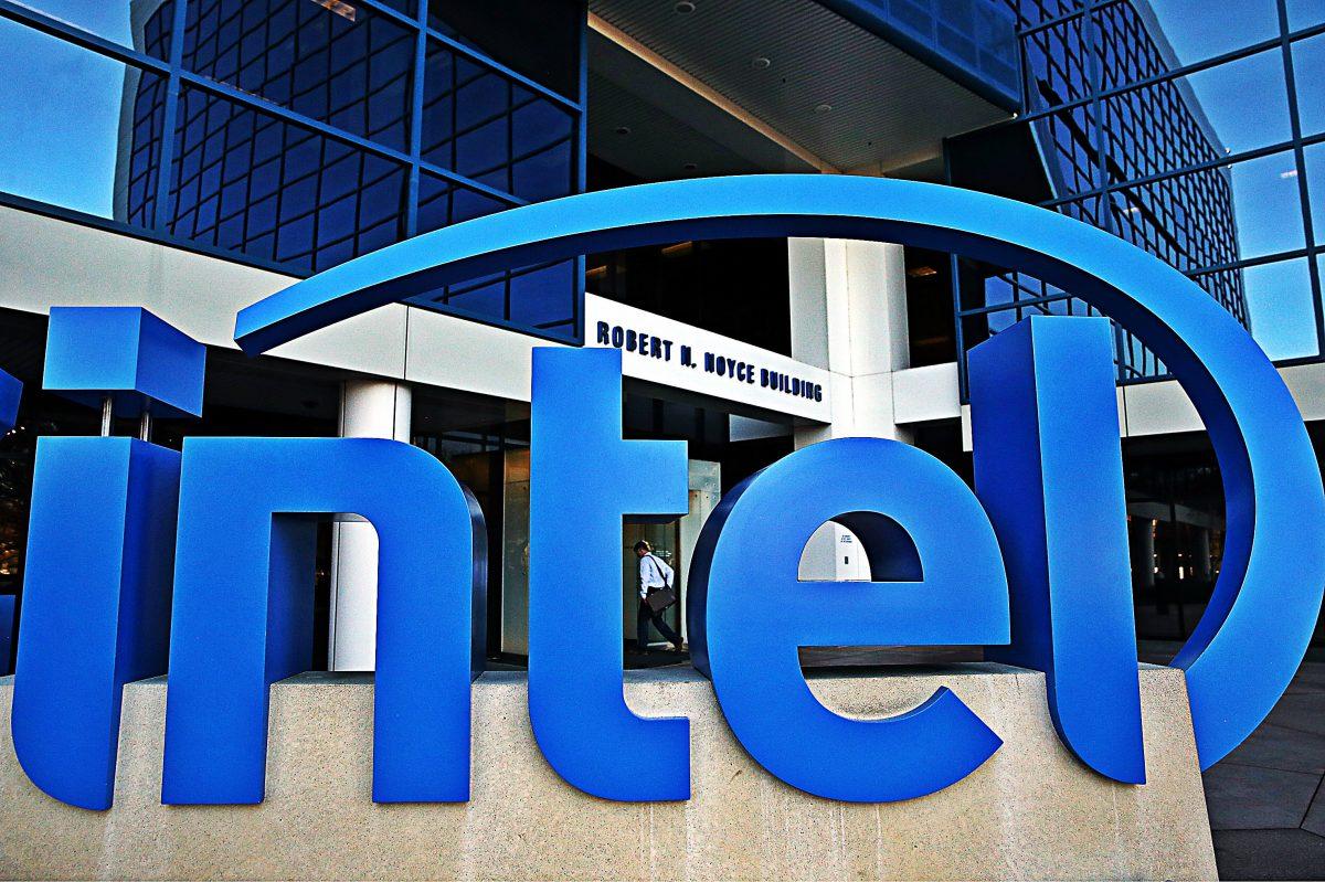The Intel logo is displayed outside of the Intel headquarters in Santa Clara, Calif., on Jan. 16, 2014. (Justin Sullivan/Getty Images)