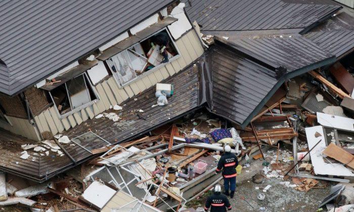 Earthquake in Japan Magnitude 6.7: Homes Destroyed, Dozens Injured (+Video)