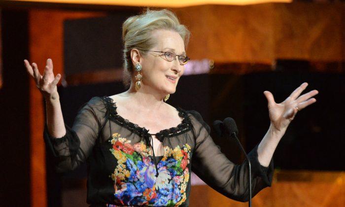 Presidential Medal of Freedom 2014: Obama Awards Medal to Meryl Streep, Stevie Wonder, 17 Others