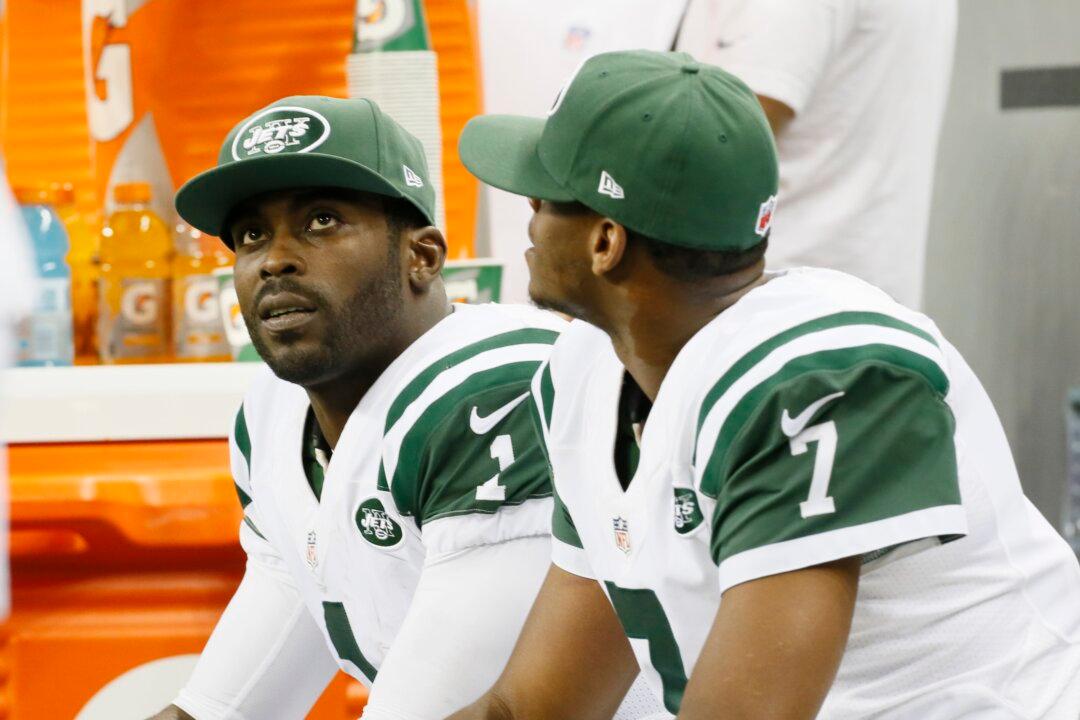 Michael Vick to Be Honored at Pro Bowl Despite Petition: NFL Commissioner