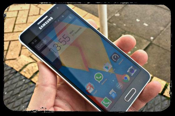  Let’s Take a Closer Look at Samsung Galaxy Alpha – Review (Video)