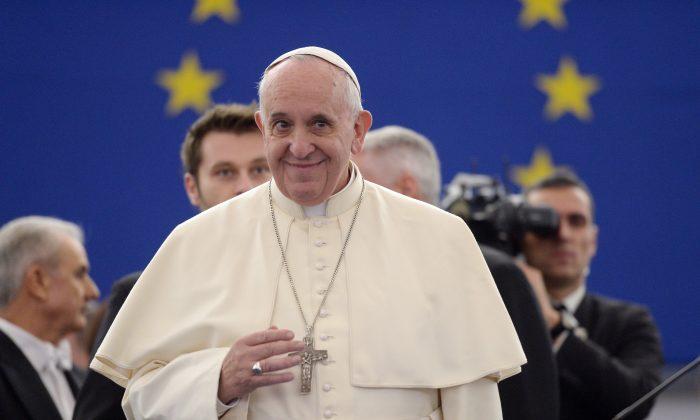 Pope Francis: EU Should Put Human Dignity at Center of Politics