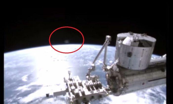 UFO Sightings 2014: International Space Station Captures UFO ‘Matching Speed’ Over Earth