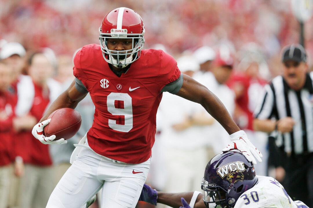 On the Ball: College Football Power Rankings—Week 14