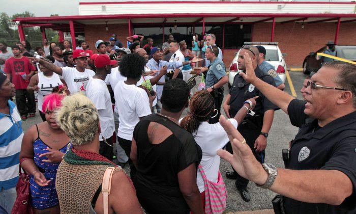 Ferguson Lesson: Police Can Better Calm Situations
