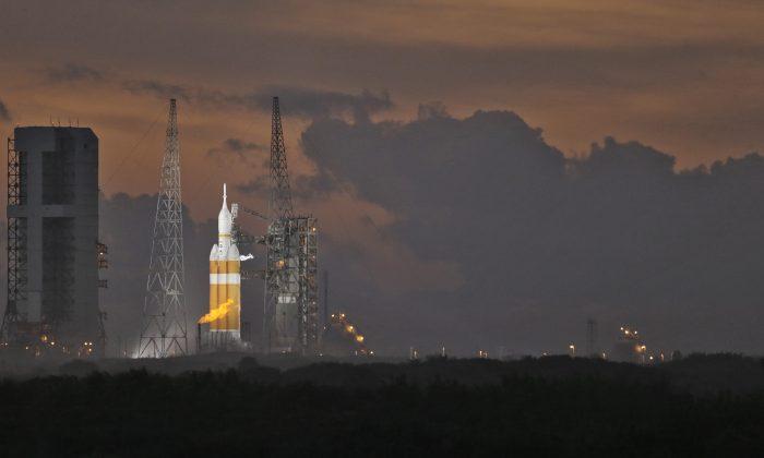 NASA Postpones Inaugural Orion Launch Due to Weather