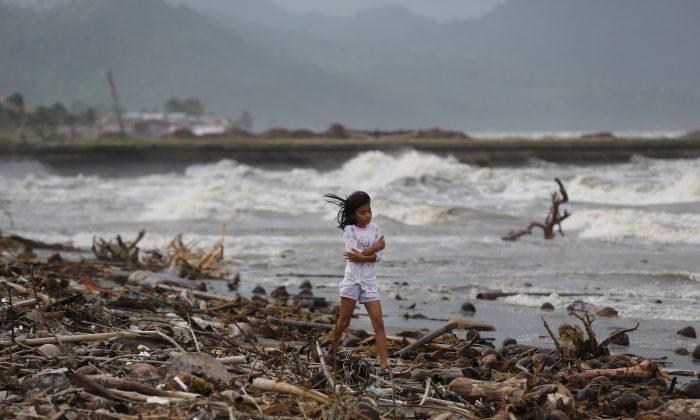 650,000 Flee Typhoon Hagupit in Philippines, Bad Memories Revived