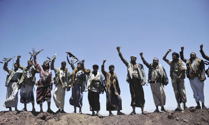 Yemen: Bombs Targeting Shiite Houthis Kill 24