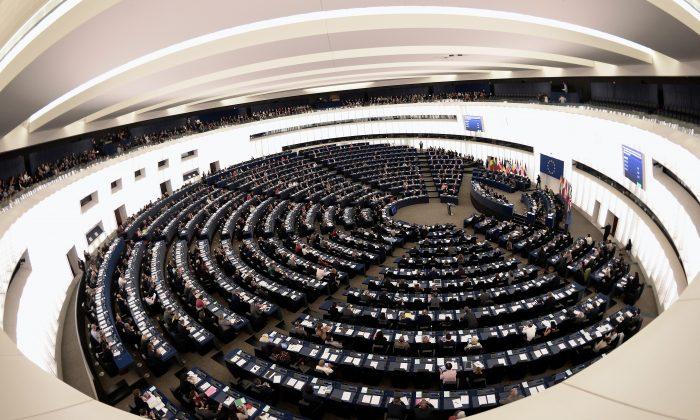 EU Council Supports Universal Suffrage in Hong Kong