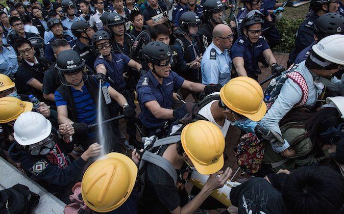 Hongkonger’s Trust in Police Shattered by Protest Violence