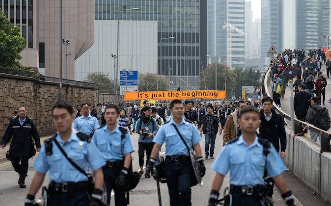 Hong Kong Admiralty/‘Umbrella Square’ Protest Site Clearing: Live Blog and Live Stream