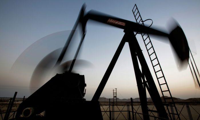 Oil Takes Another Dive on OPEC Report, US Supplies
