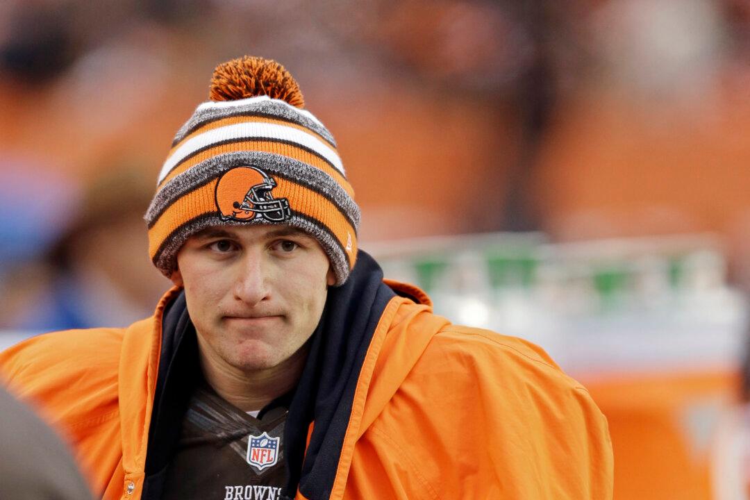 Comparing First Starts of Newton, RGIII, Manziel, Tebow