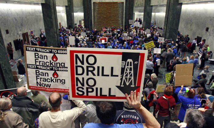 New York City Council Members Take Stand Against Fracking