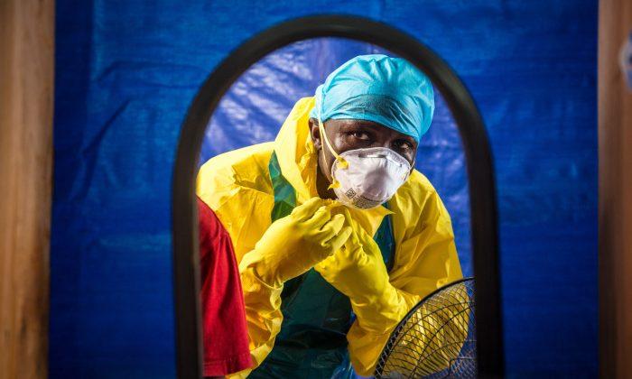Ebola: A Dozen Atlanta CDC Lab Scientists Possibly Exposed, Report Says