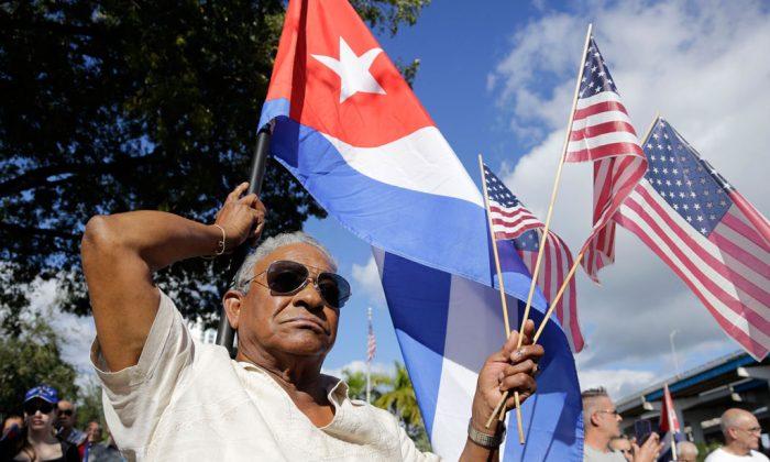 US-Cuba Flight Deal Would Jumpstart Lagging Business Ties