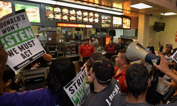 Complaints Target McDonalds in Unionization Fight