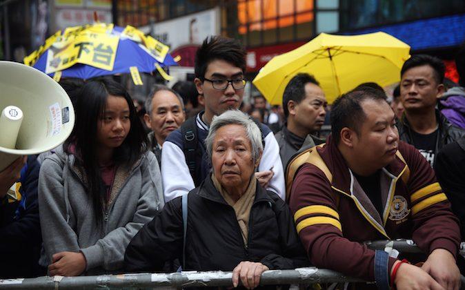 Poll: Hongkongers Don’t See Themselves as Chinese Citizens