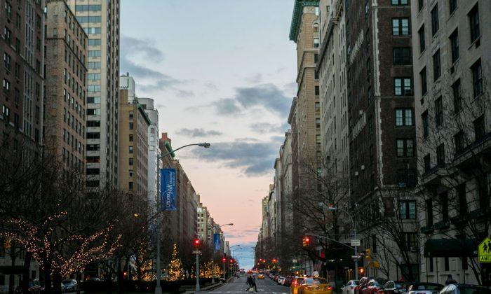 Christmas Sees Quiet and Orderly Park Avenue