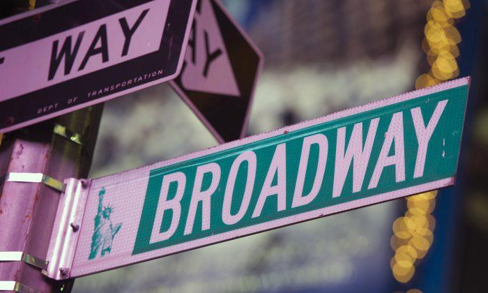 Broadway Box Offices Bulging With Holiday Profits