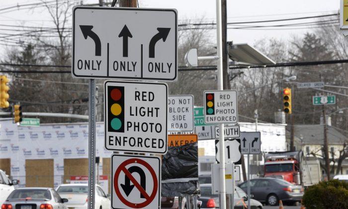 Red-Light Cams Fade as Speed Cams Get Green Light