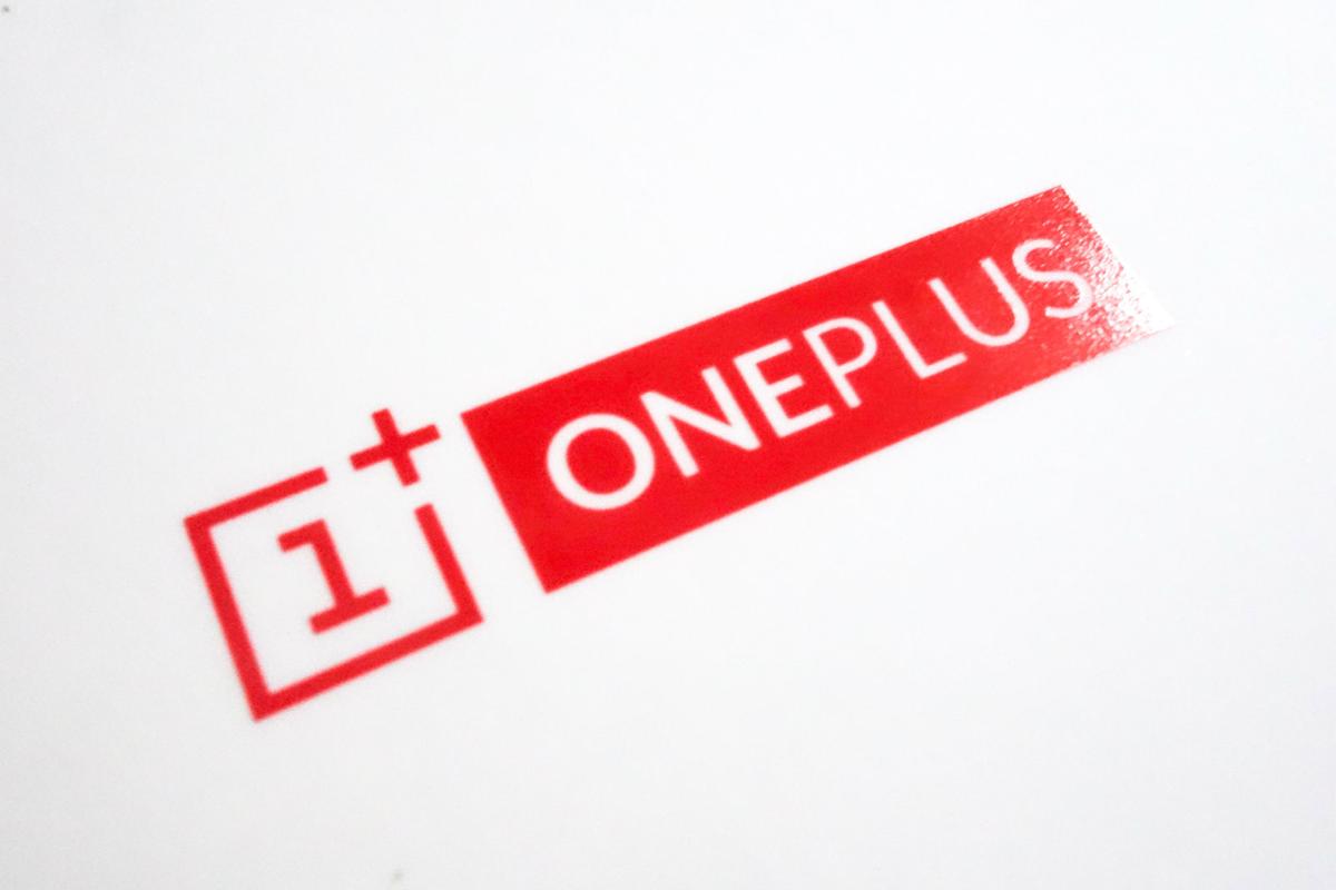 OnePlus Releases a Preview Version of Its New Android 5.0 Lollipop ROM (Video)