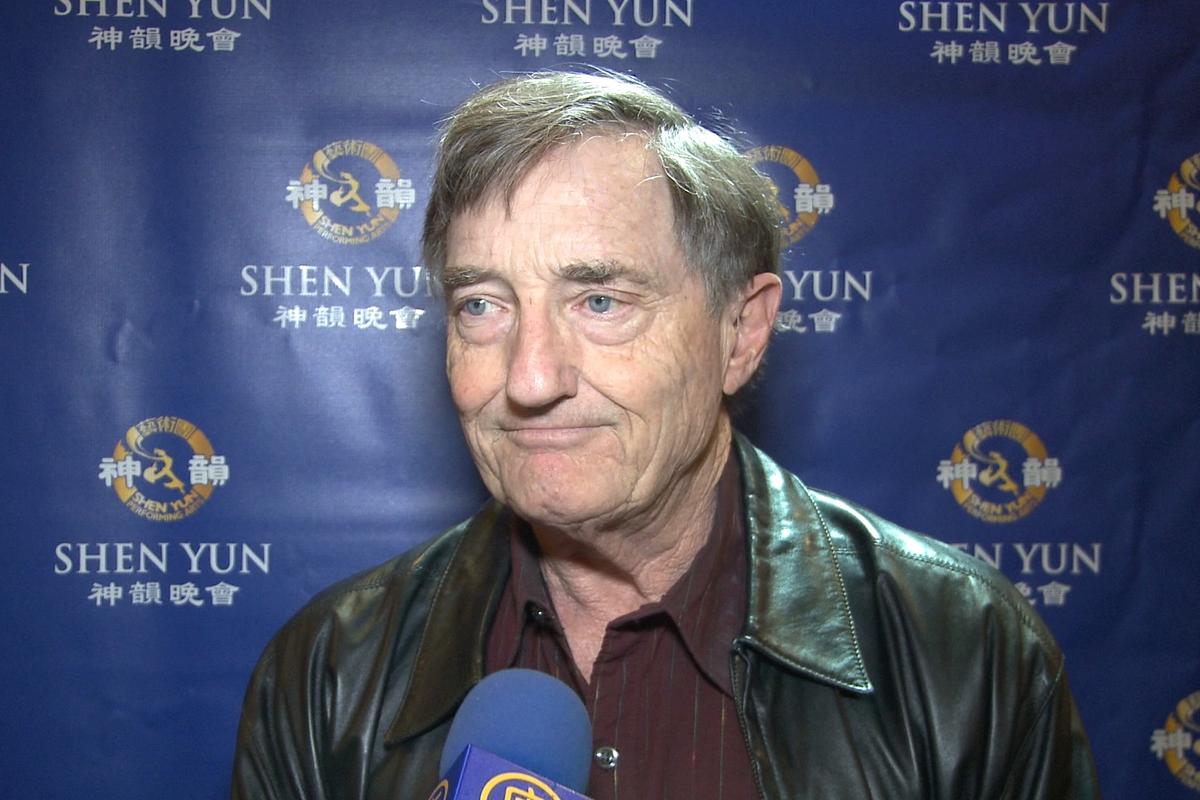 Retired Professor of Surgery: ‘I can’t tell you how much I enjoyed Shen Yun!’