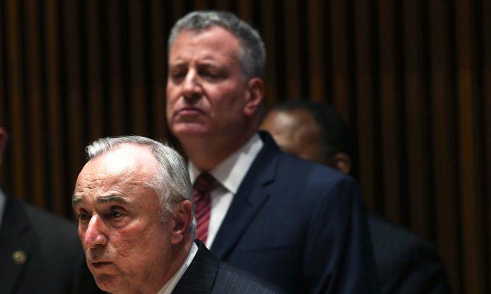 New York Mayor and Police Commissioner Reprimand Police