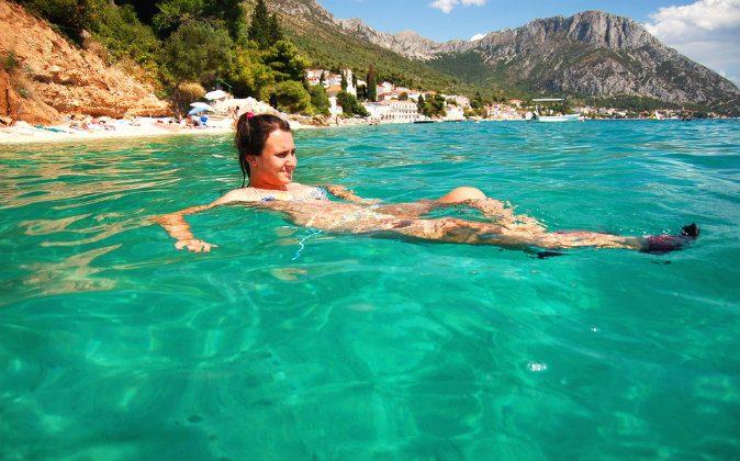 5 Great Places for a Swimming Holiday