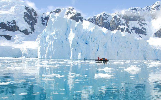 Antarctica for All Ages: The Trip of a Lifetime