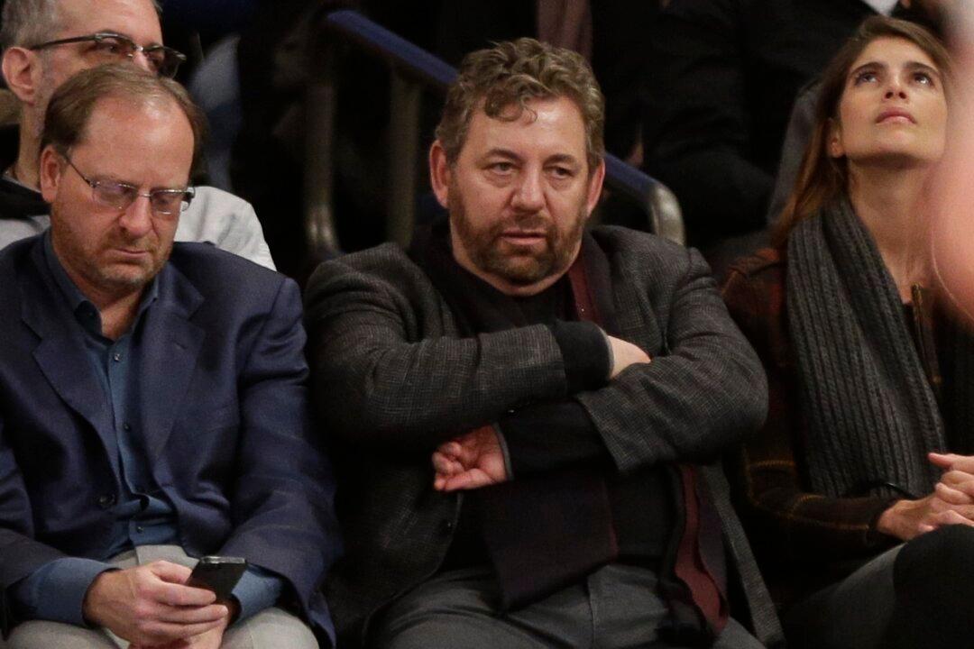 James Dolan Won’t Be Punished for Angry Email to Knicks Fan: NBA Commissioner