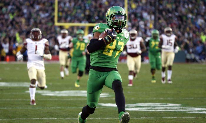 Oregon vs Ohio State Game: Latest Odds, Point Spread, Prop Bets