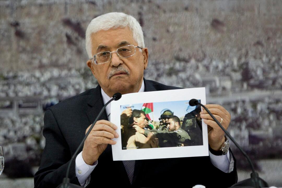 Ilinois Professor Sues After Being Fired Over Gaza Tweets