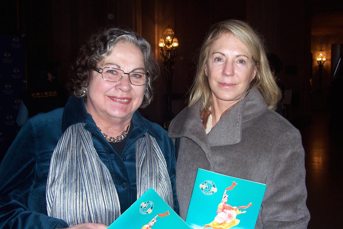 Award-Winning Restaurateur Touched by Shen Yun’s Message of Compassion