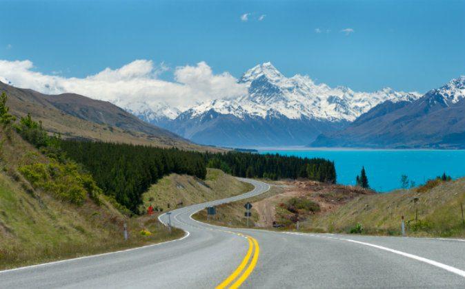 Hitchhiking in New Zealand