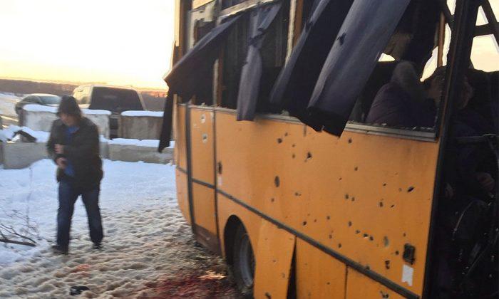Ukraine: 12 Dead in Bus Attack That Could Doom Shaky Truce