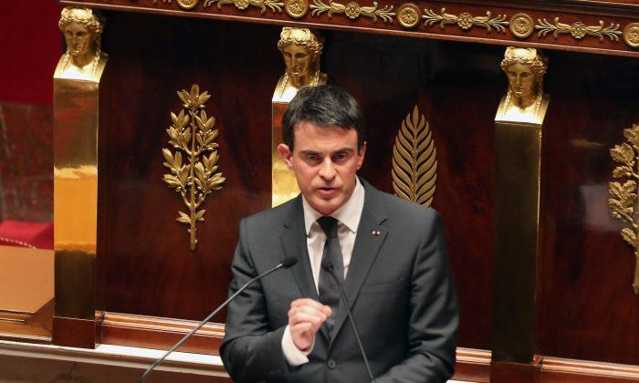 French Premier Invokes ‘Efficiency’ to Force Though Reform