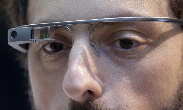 Google to Stop Consumer Sales of Glass to Redesign Device