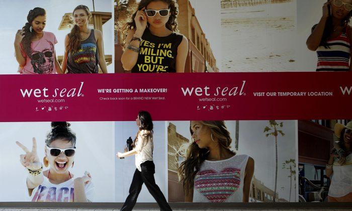 Wet Seal Files for Bankruptcy in Effort to Stay Afloat