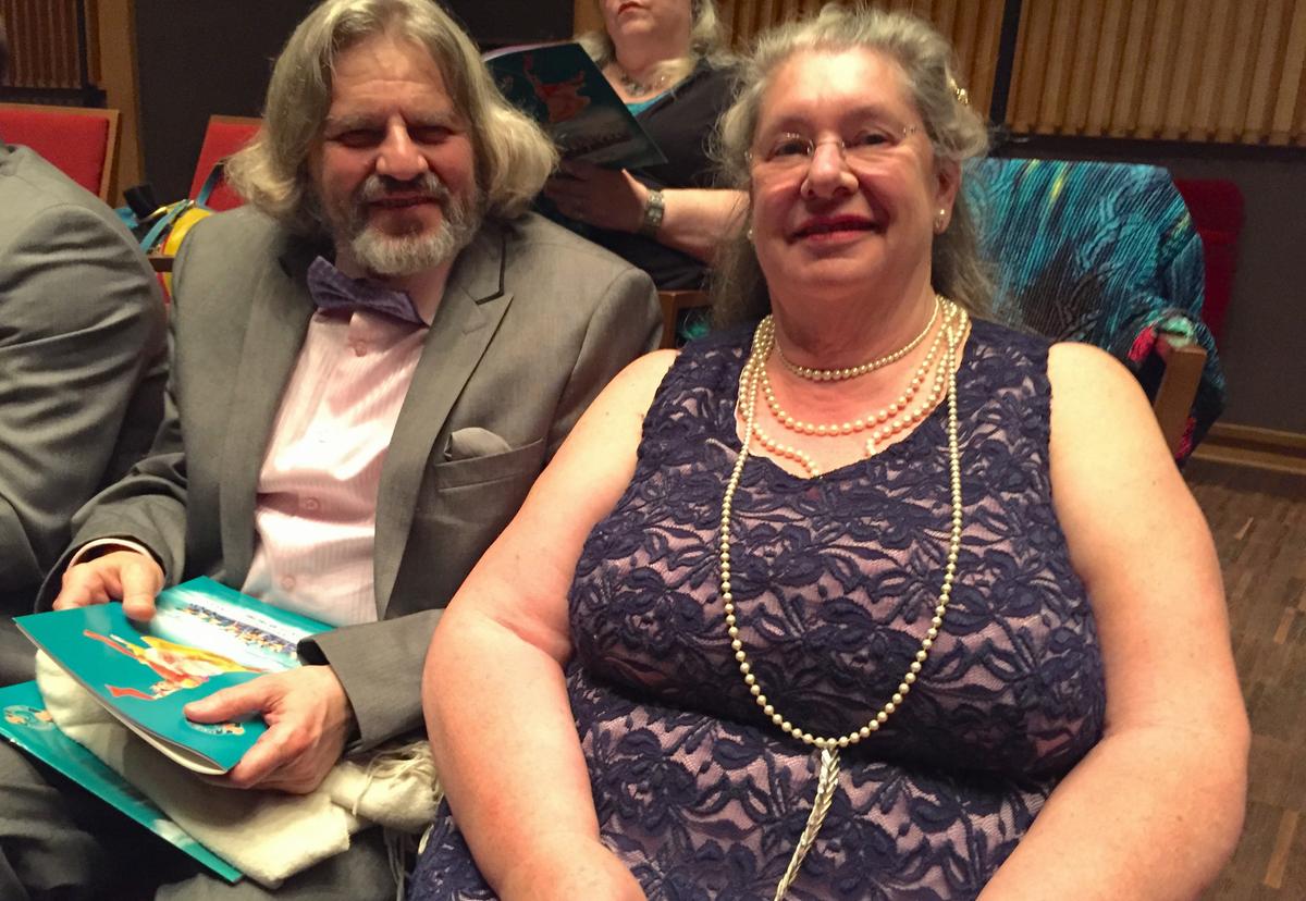 Author Finds Shen Yun Educational