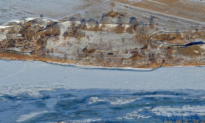 Some Oil Recovered From Broken Pipeline After Yellowstone River Spill