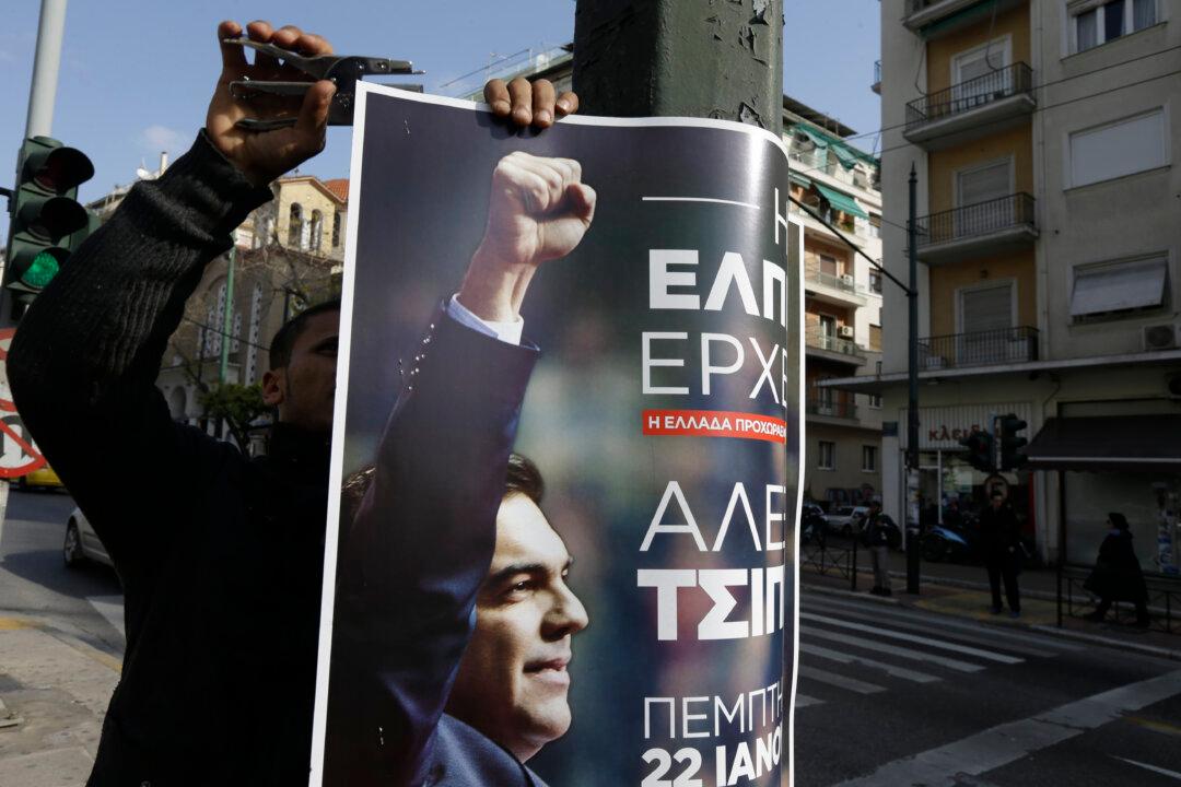 Radical Left Political Outsiders Prepare for Power in Greece