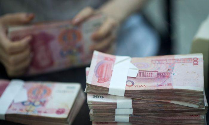 Chinese Investors Protest as Lending Industry Collapses