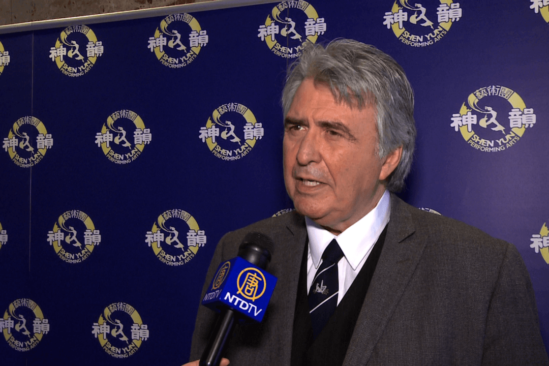 Toronto Orchestra Conductor: Shen Yun Pioneering a New Art Form