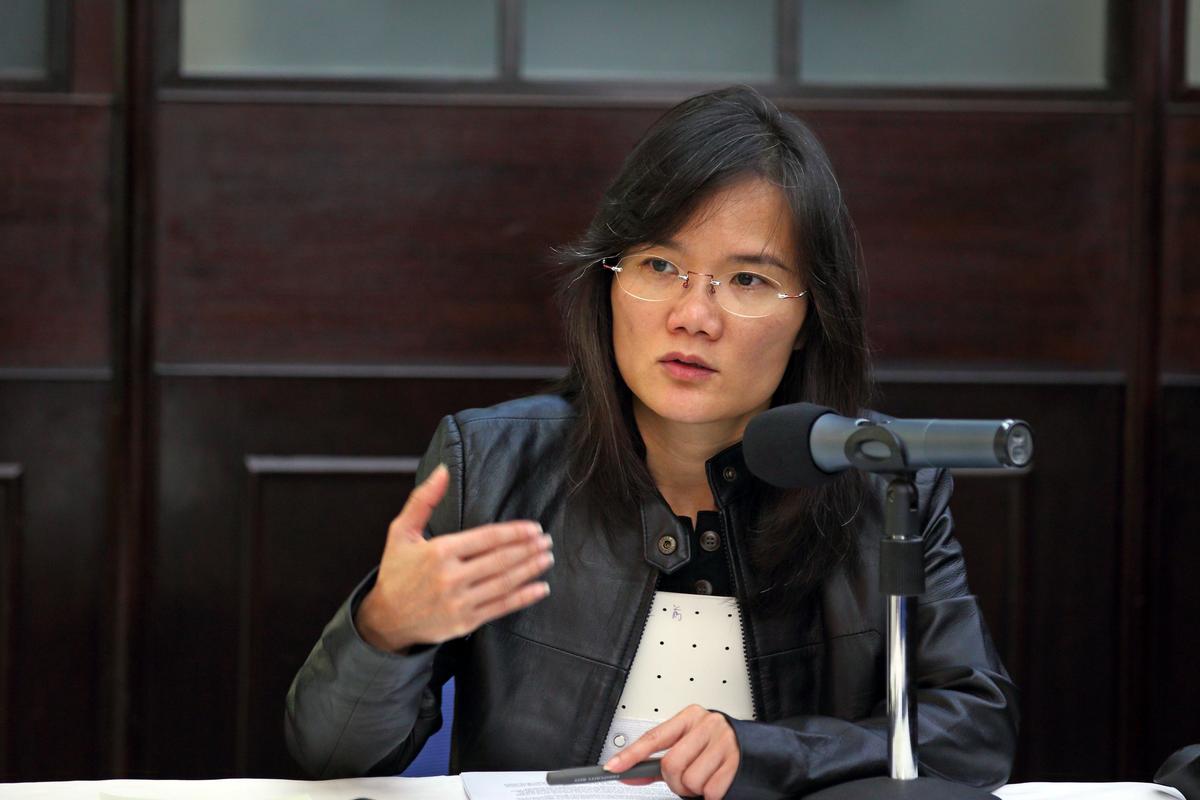 Hong Kong’s Free Press Shackled by China, Reports Say