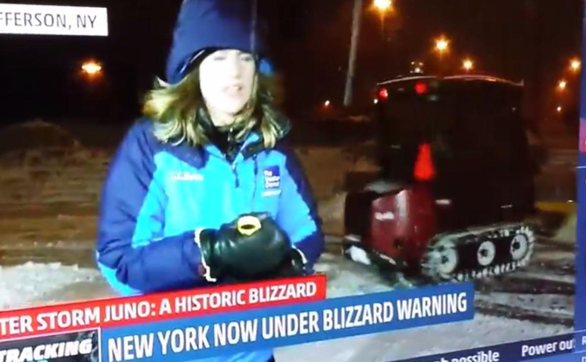 Check Out This Snow Plow Doing Donuts During Snowmageddon
