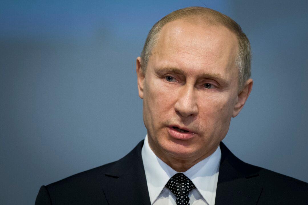Putin’s Nuclear Warning Suggests Russia Won’t Back Down from Crimea