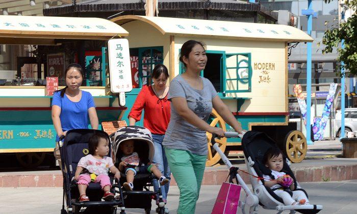 Though Decreasing, China’s Gender Gap Still Highest in World 