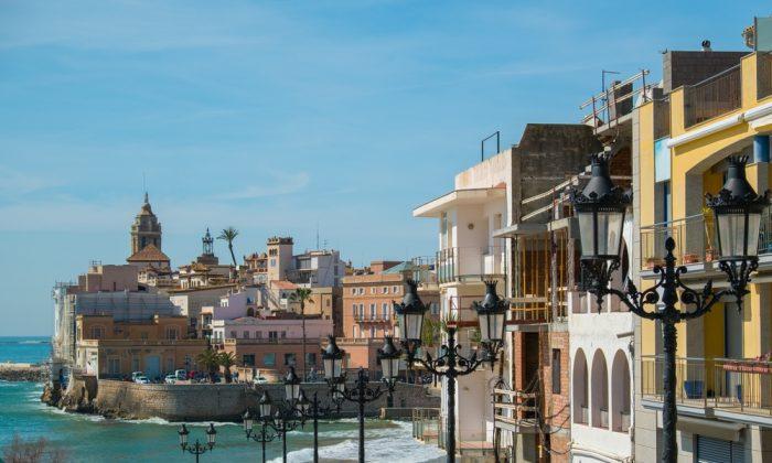 Sitges: Small, Rich and Stunning